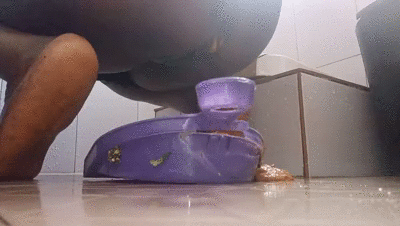 Ebony poop huge diarrhea in packer