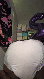 College student poops and show you the mess