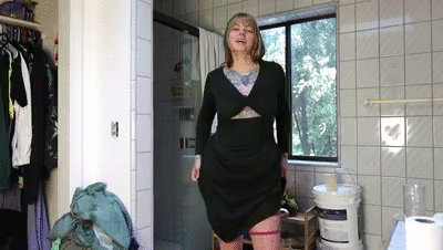 Married Veronika Pees and Shits On You