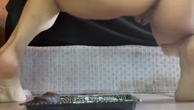 Second shit into the sushi container