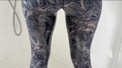 Wetting leggings