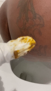 A VERY SHITTY ASSHOLE FINGER FUCK