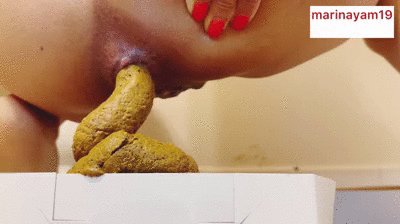 Biggest shit ever SUPER close up