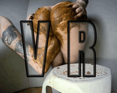 Shitting on a big foot VR VERSION