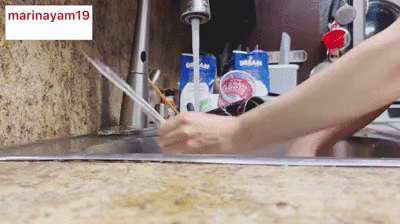 Pantypooping in the kitchen