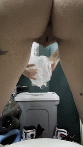 Mr Whippy Poop In Tub