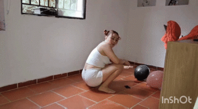 Dirty fun with balloons and leggings