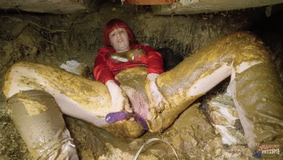 Midnight Orgasm In The Outhouse