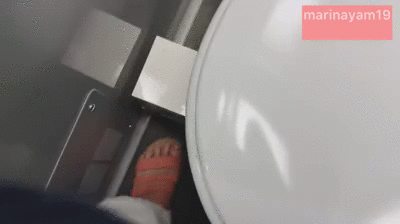 On bus after strangers shit