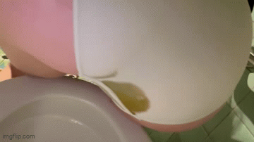 Messy super soft poo in public toilet