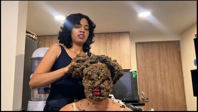 2 sexy latinas enjoy doing scat porn