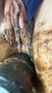 Close-up im blue panties