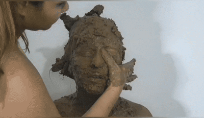 huge ass in the face