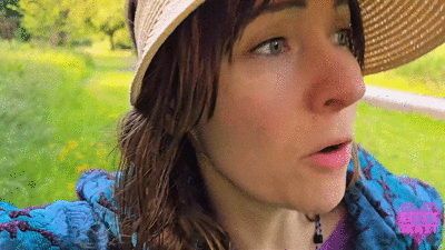 Outdoor emergency shit in the park