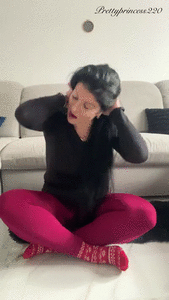 very strong farting sitting down