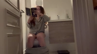 Reading and laxative pooing