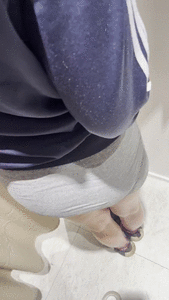 Girl makes a mess in her diaper in public