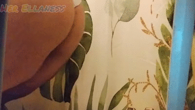 Wiggling and wedgies