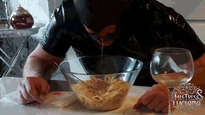 Spaghetti alla Shit with delicious