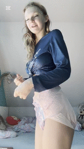 Girl Diaper Poop VLOG - PUBLIC