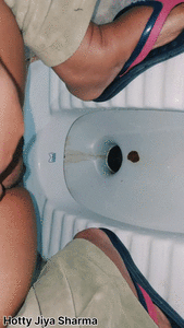 Indian momy 3 times fart with poop