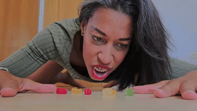 Tourist trap Vore full digestion