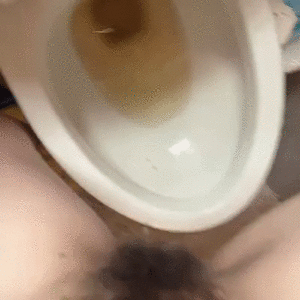 sexy pee on toilet
