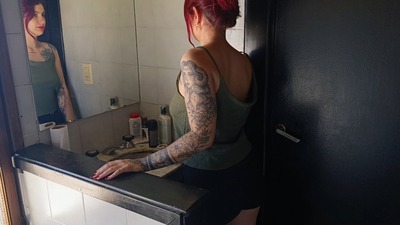 Scat in Holiday: Anal and Pooping in a hotel