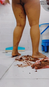 Messy poopy panty with bonus of 4 farts