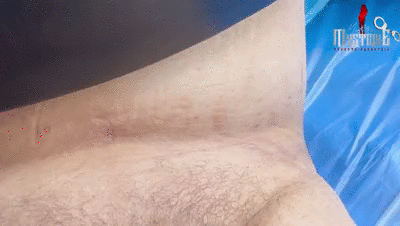 MISTRESS MYSTIQUE: 3 DOMMES 1 URINAL