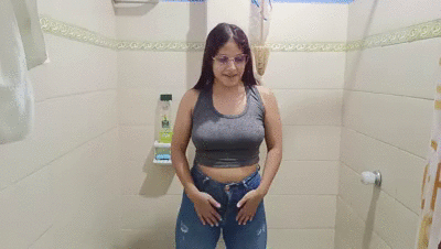 peeing jeans