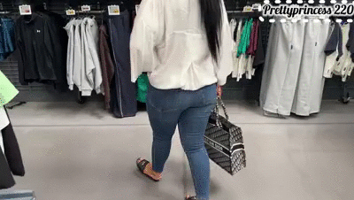 farts in the middle of the shopping center