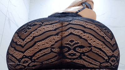 Twerk Huge Shit