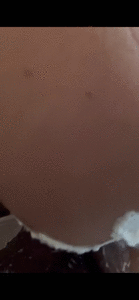 Birthday cake smash shitting