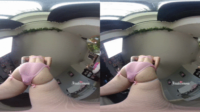 VR Desperation PantyPoop