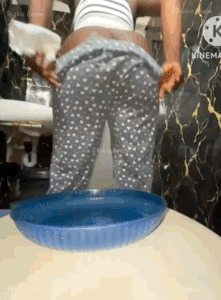 African Goddess takes a dump 5