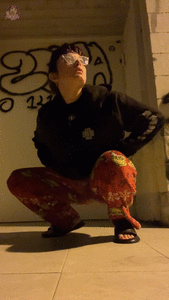 Night pooping on the street